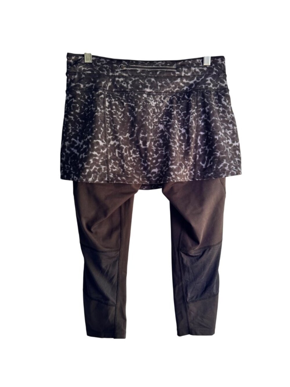 Athleta Flirty Stardust 2 In 1 Skirt Capris Leggings M Black Animal Print 929779 - Picture 3 of 14